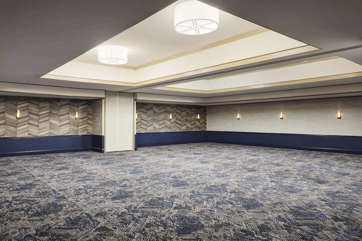 Killington Mountain Lodge Tapestry Collection by Hilton