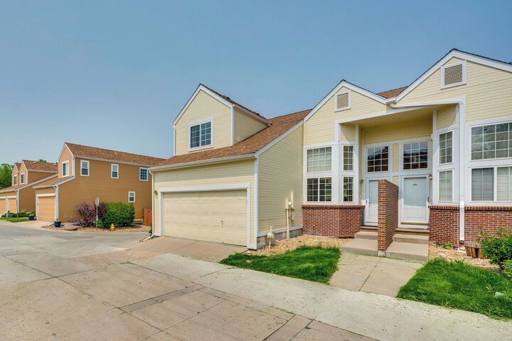 13 Mi to Dtwn Denver: Arvada Townhome w / Deck