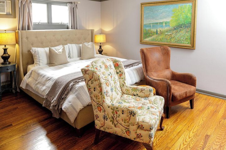 Room 15 of 80