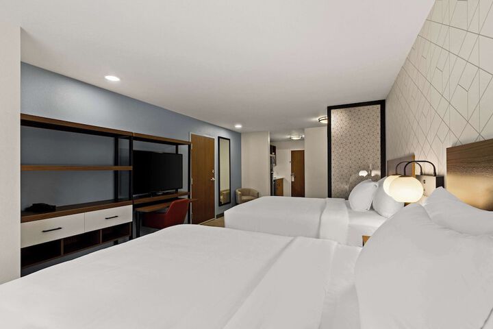 Room 31 of 35