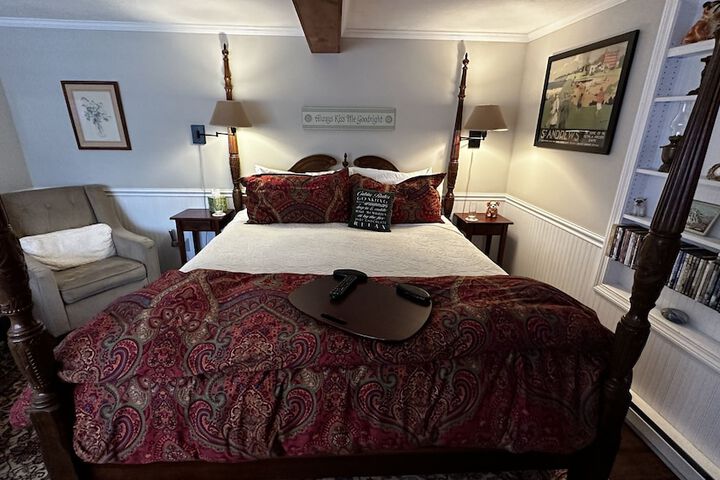 Room 68 of 200