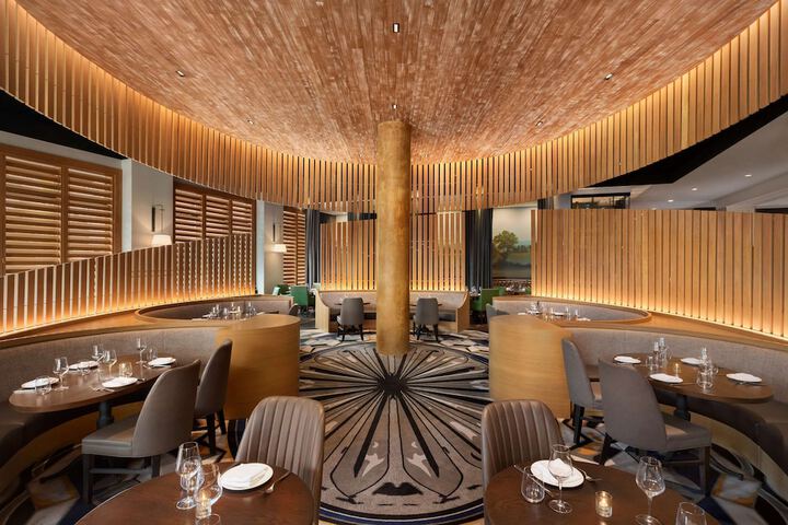 Dining 87 of 130