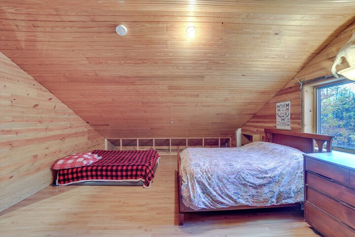 Paradise Cottage: Trail Access Nearby