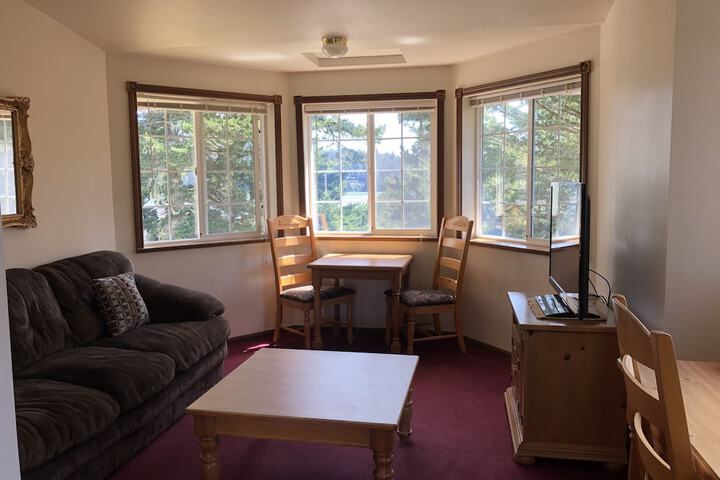 Room 32 of 54