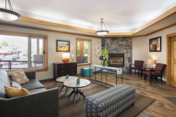 Days Inn & Suites by Wyndham Bozeman