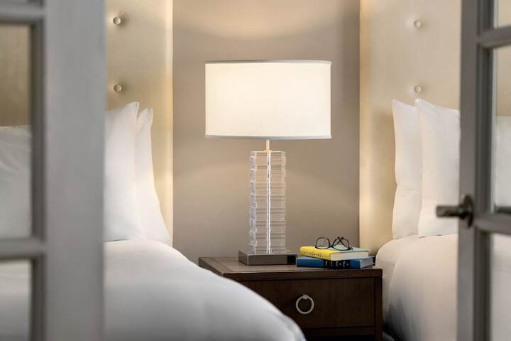 Room 35 of 95