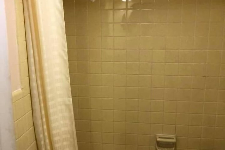 Room 42 of 48