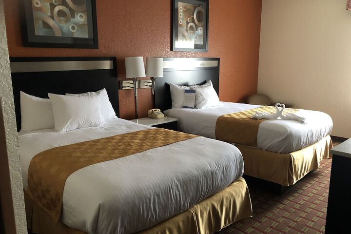 Room 14 of 25