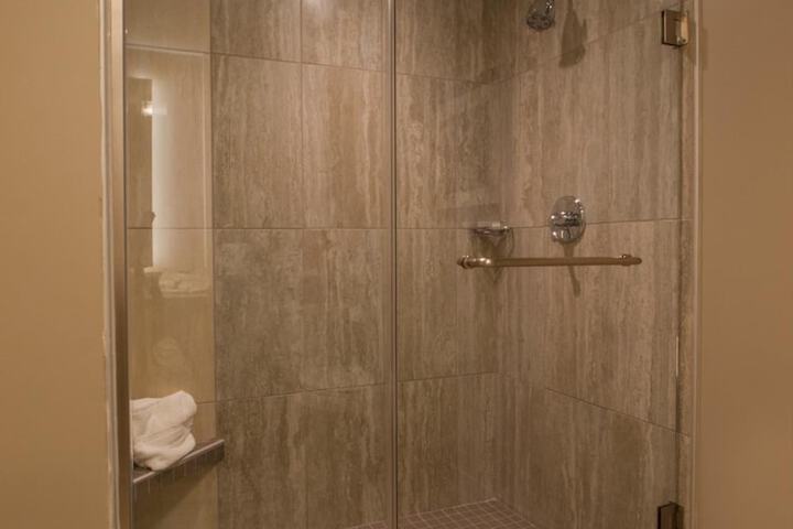 Hotel Ithaca