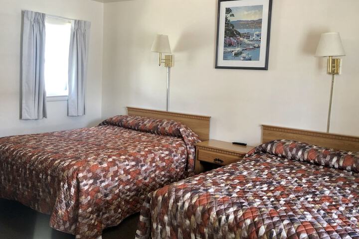 Room 14 of 24