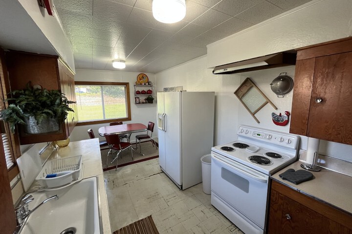 Cascade Motel