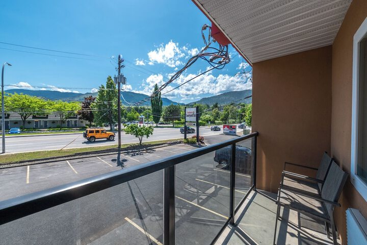 Sahara Courtyard Inn Penticton