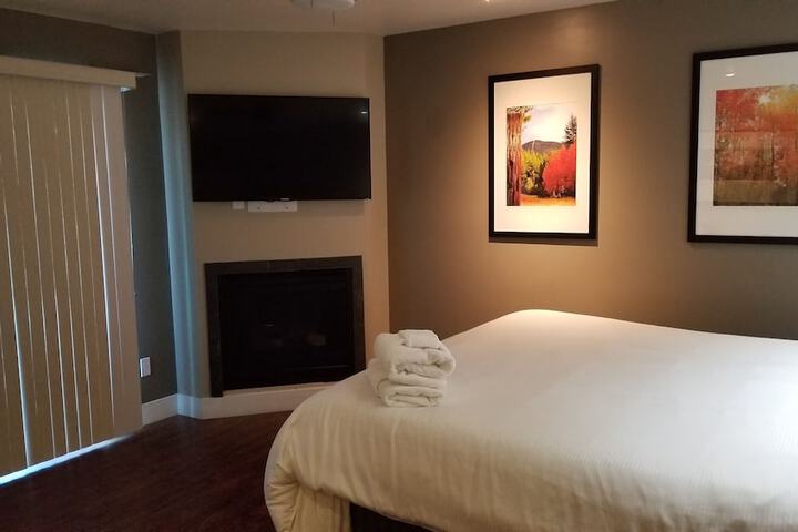Room 165 of 245