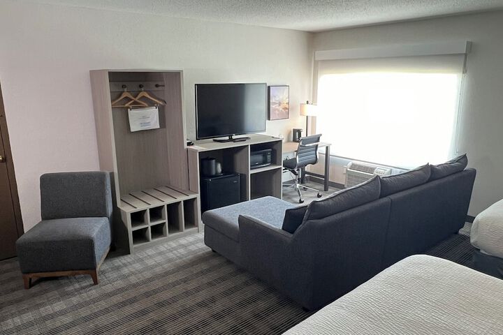 Room 17 of 29