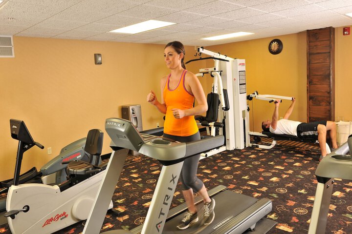 Stoney Creek Hotel St. Joseph