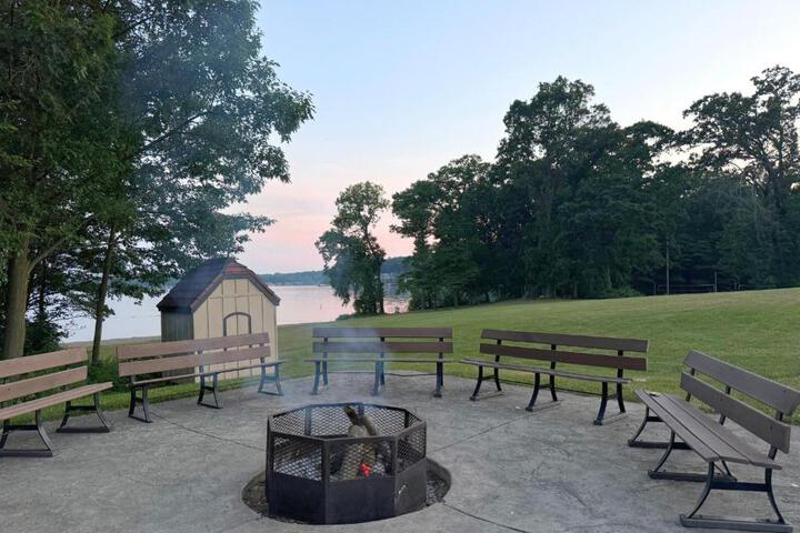 Potawatomi Inn & Cabins