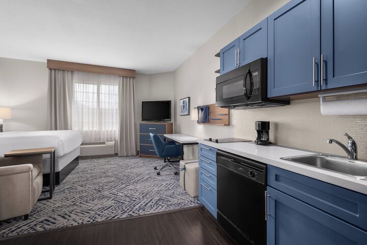 Candlewood Suites Alexandria by IHG