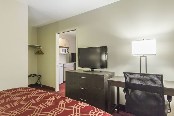 Room 9 of 62