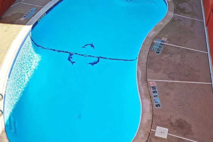 Pool 8 of 60