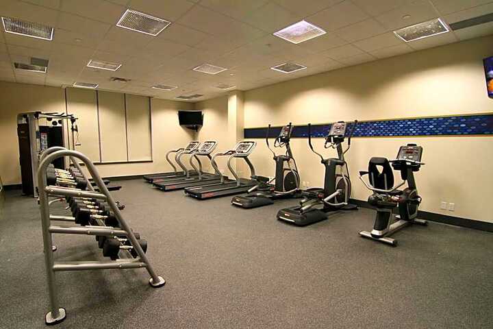Hampton Inn and Suites Airdrie