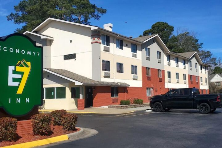Hotel 2 of 34