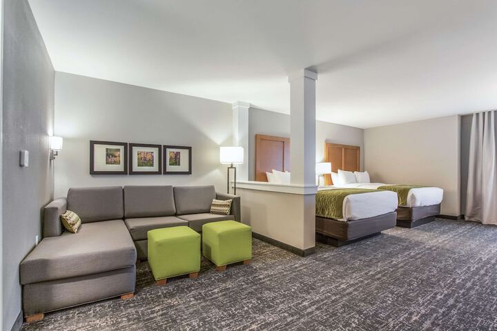 Room 20 of 40