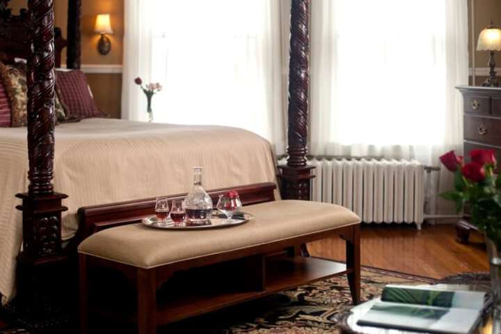 Albemarle Inn