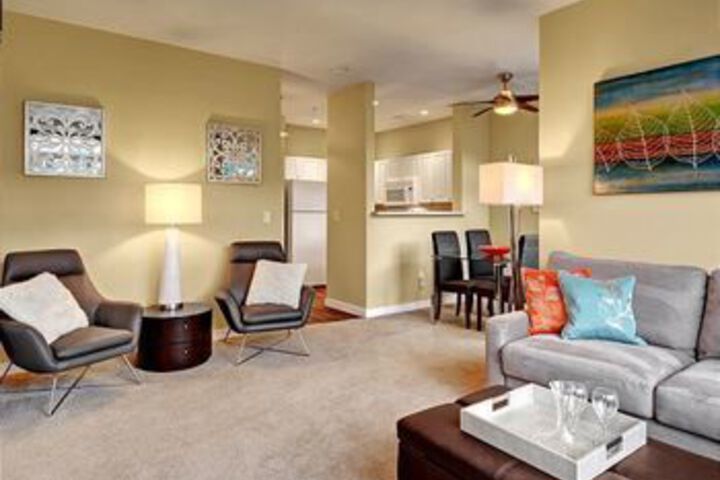 Belltown Court Seattle Urban Retreat