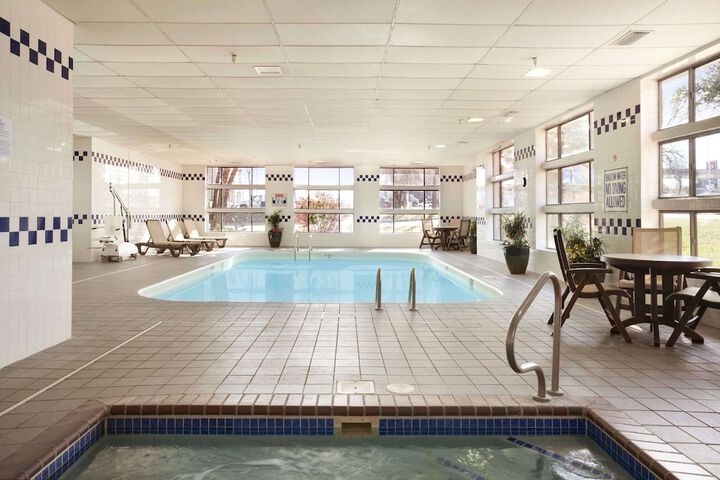 Pool 3 of 15