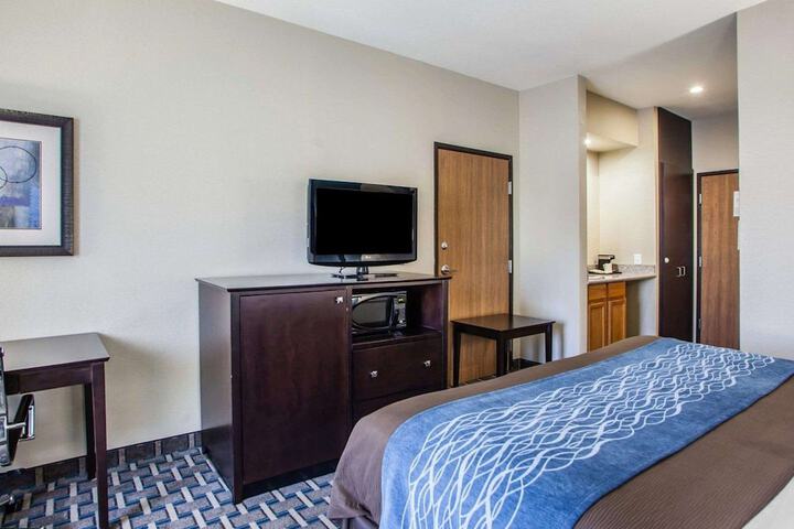 Room 18 of 35