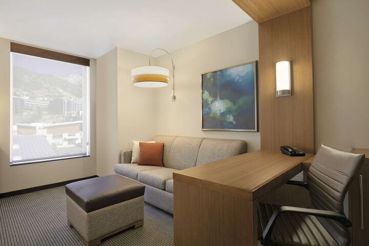Room 20 of 37