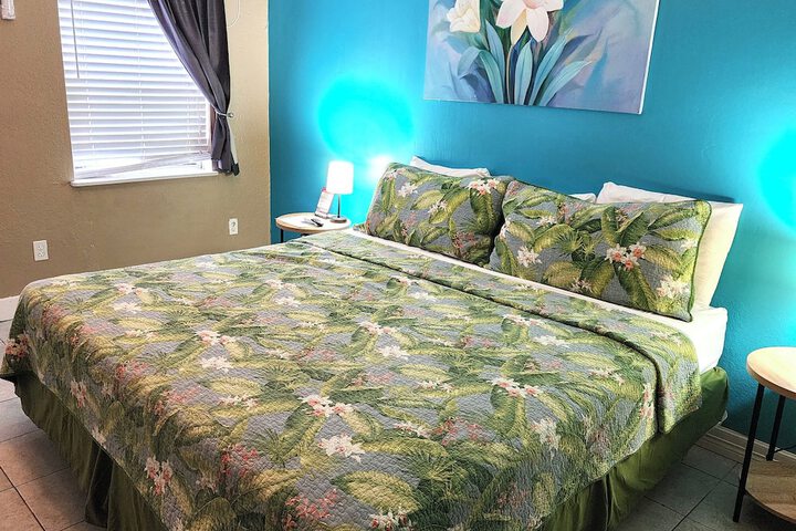 Room 21 of 30