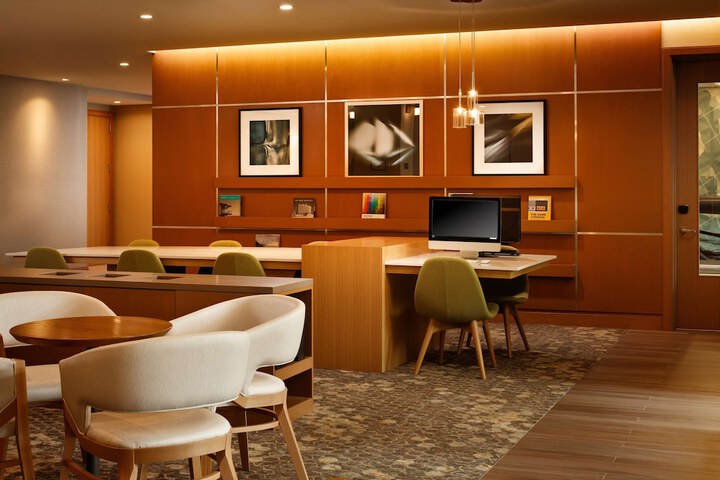 Hotel Interior 10 of 42