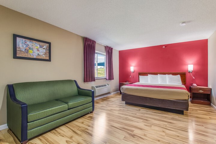 Room 27 of 28