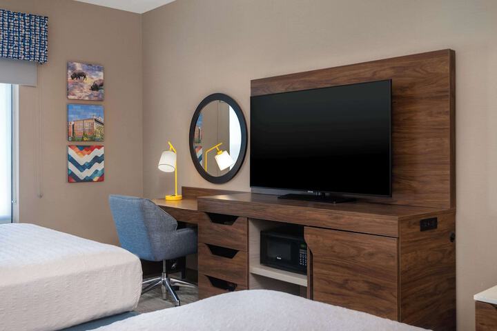 Room 20 of 35