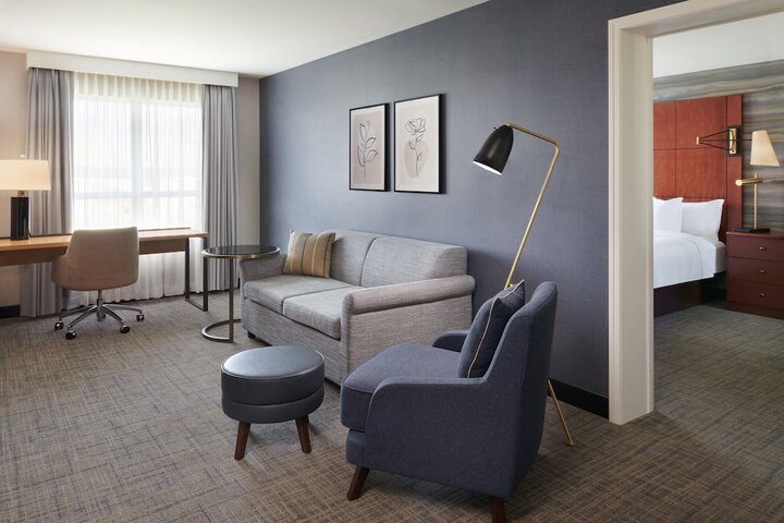 Room 27 of 42