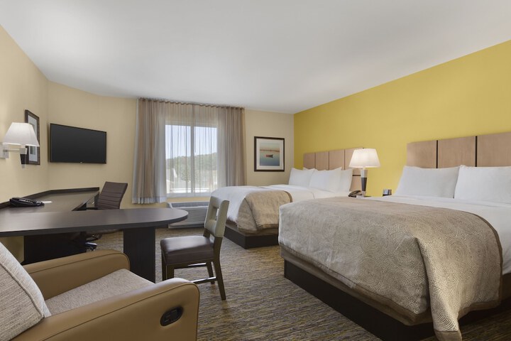 Room 13 of 28