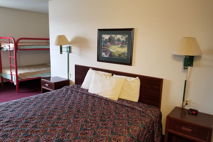 Room 157 of 232