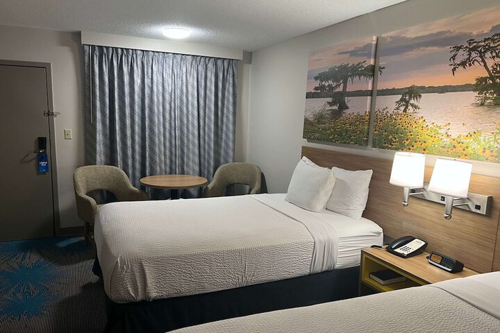 Room 35 of 37