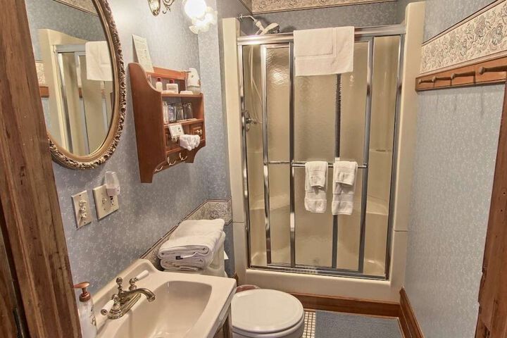Grand Victorian B & B Inn