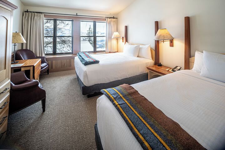 Sun Mountain Lodge