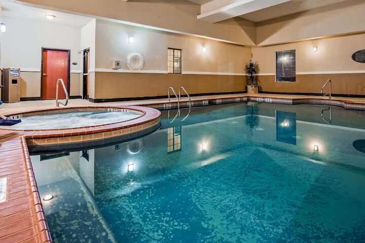 Pool 3 of 15