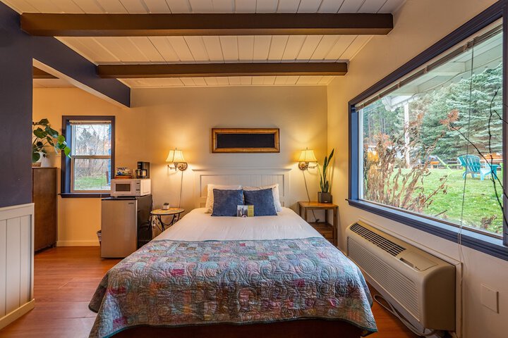 The Islander Inn