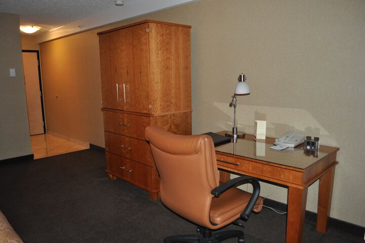 Room 43 of 81