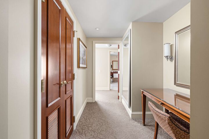 Room 86 of 175