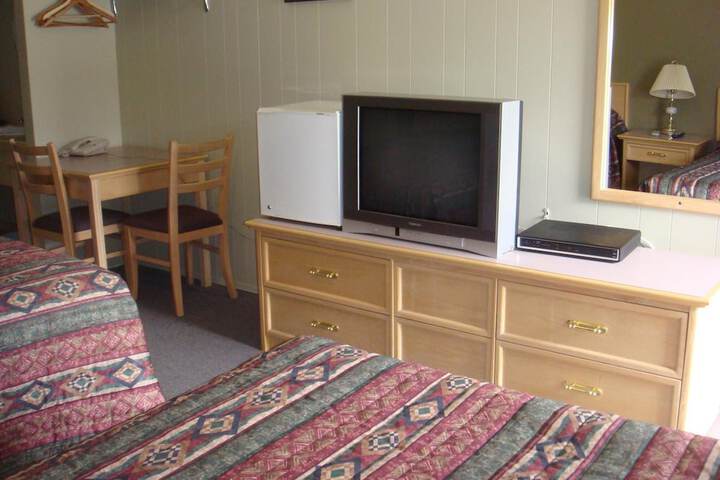 Room 13 of 43