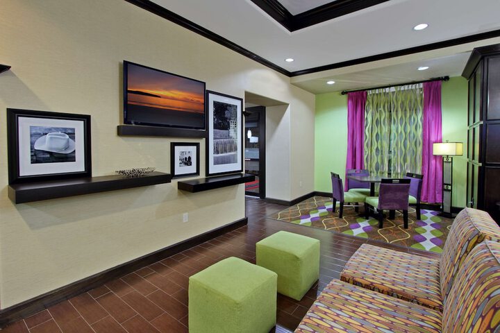 Hotel Interior 6 of 26