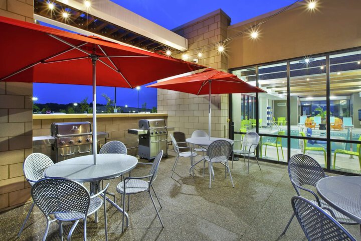 Terrace/Patio 31 of 33