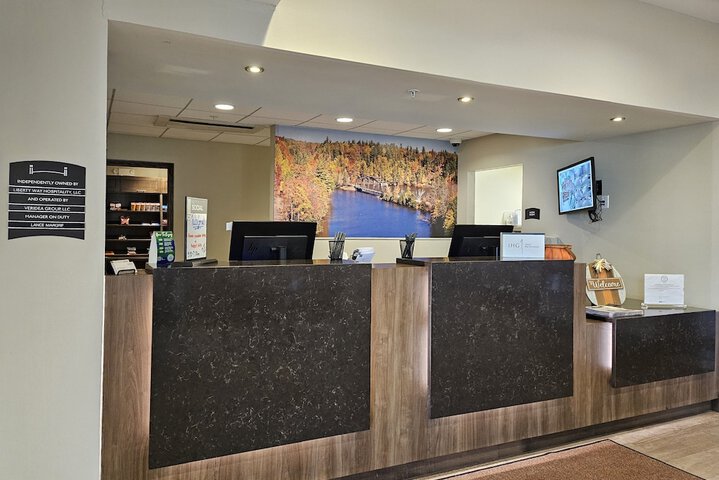 Staybridge Suites Marquette by IHG