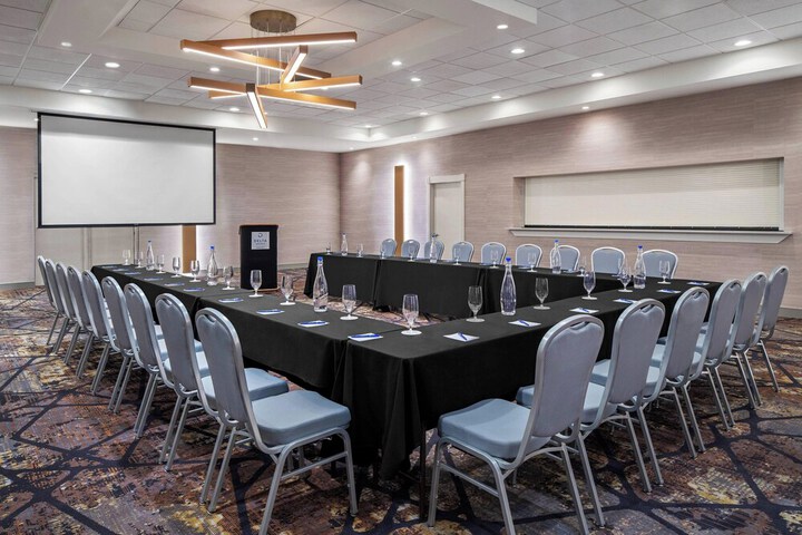 Delta Hotels by Marriott Green Bay